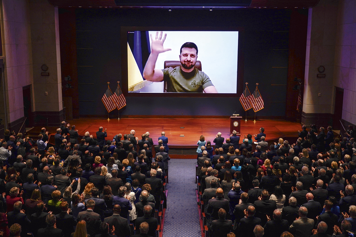 ZELENSKY-SENADO-EUA-000_326A66E.jpg APELO VIRTUAL - Zelensky fala aos congressistas americanos: pedido dramático de mais armas e mais ajuda -