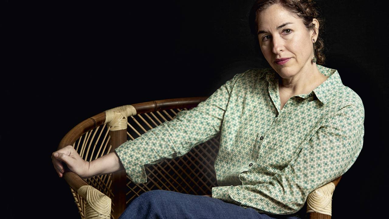 LIBERTÁRIA - A escritora mexicana: narrativa de fundo autobiográfico sobre uma mulher que não deseja ter filhos -