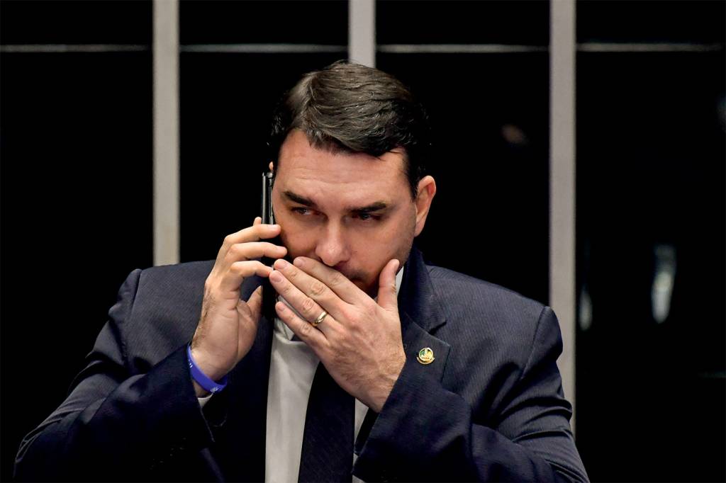 Senate Pension Reform Vote - Flavio Bolsonaro (PSL-RJ), this Tuesday, October 1st, during the Senate Pension Reform voting session. (Photo by Mateus Bonomi / AGIF / AGIF via AFP)
