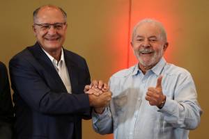 PSB propone oficialmente a Alckmin como compañero de Lula para las elecciones presidenciales