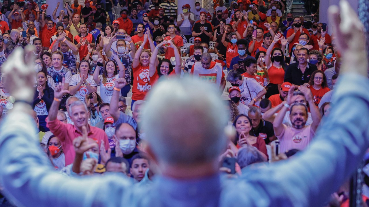 14.04.2022 - Ex-presidente Lula se encontra com representantes das principais centrais sindicais brasileiras, na Casa de Portugal, em São Paulo. Foto: Ricardo Stuckert