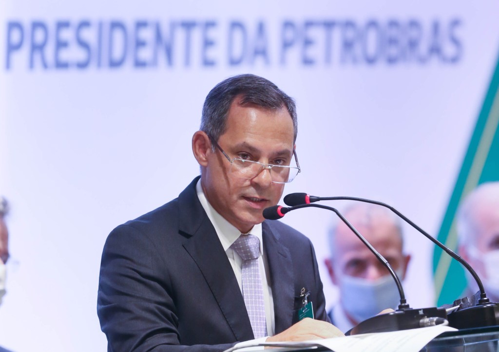 Ministério de Minas e EnergiaFollow José Mauro Ferreira Coelho, Presidente da Petrobras https://www.flickr.com/photos/minaseenergia/with/52004825808/