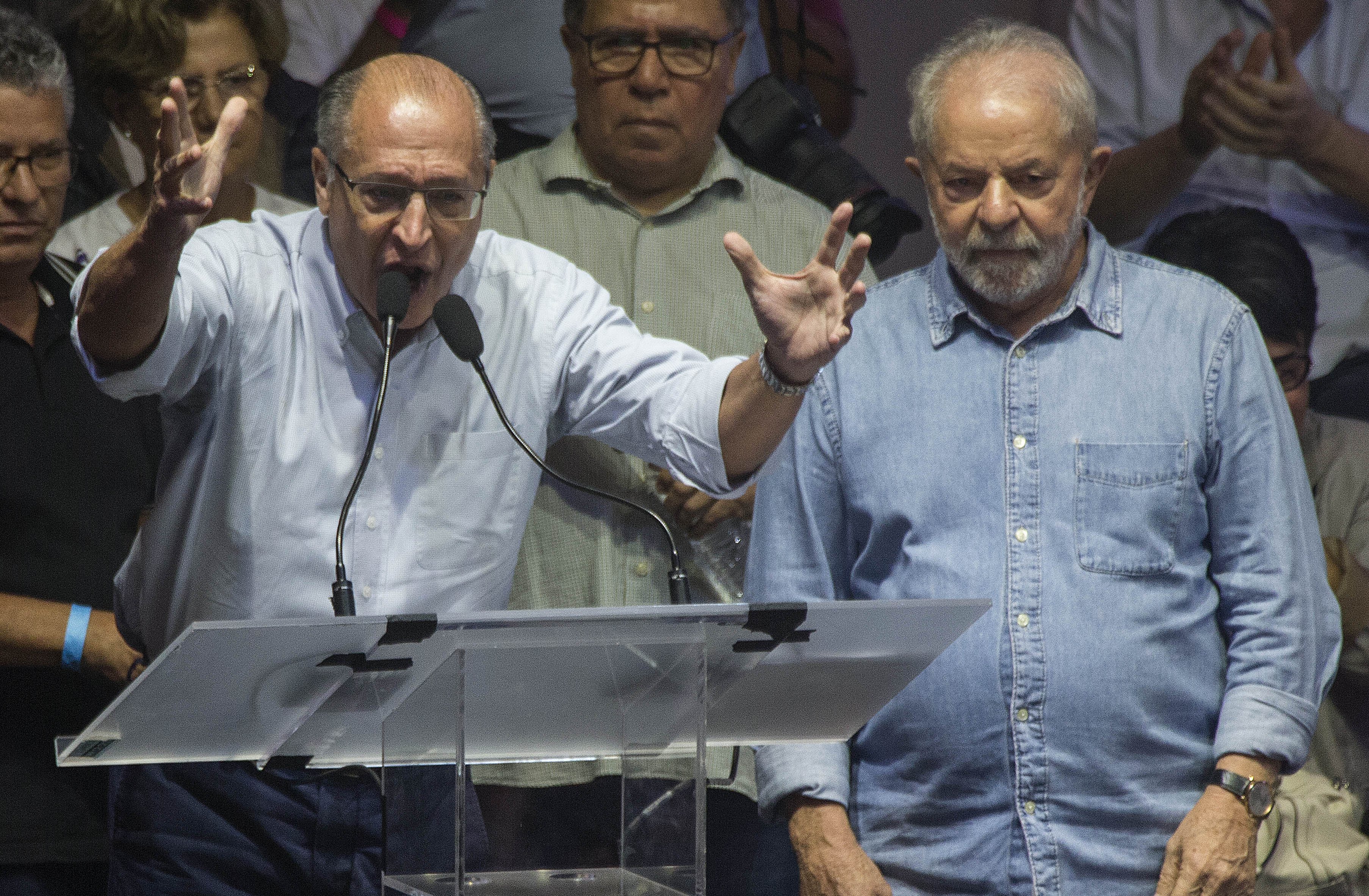 Former president and presidential candidate Lula (PT) and vice president Geraldo Alckmin (PSB)