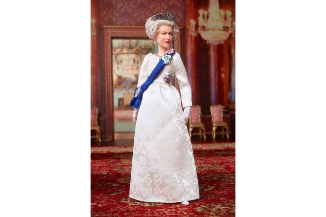 Boneca da Rainha Elizabeth II - Boneca da Rainha Elizabeth II -