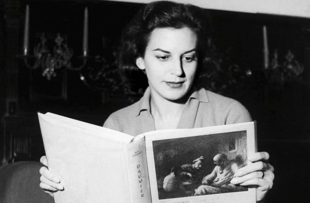 A escritora Lygia Fagundes Telles - A escritora Lygia Fagundes Telles -