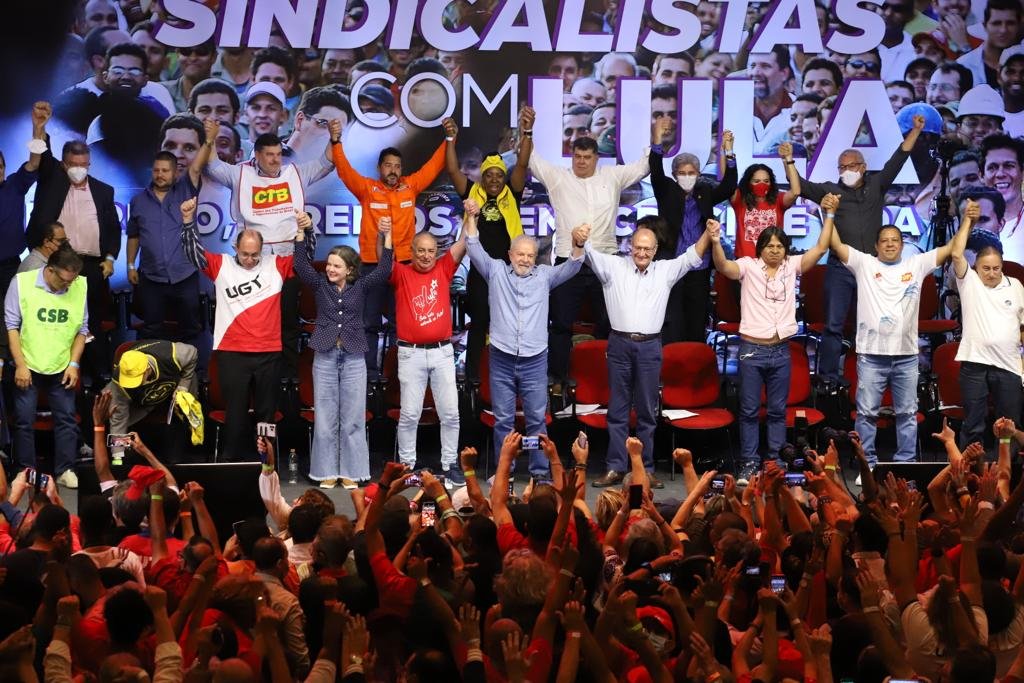 Ex-governador foi com o petista a encontro com dirigentes sindicais em São Paulo
