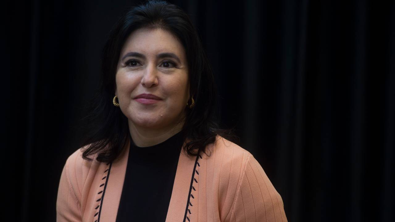 A pré-candidata presidência Simone Tebet durante a gravação do programa Amarelas On Air, de Veja -