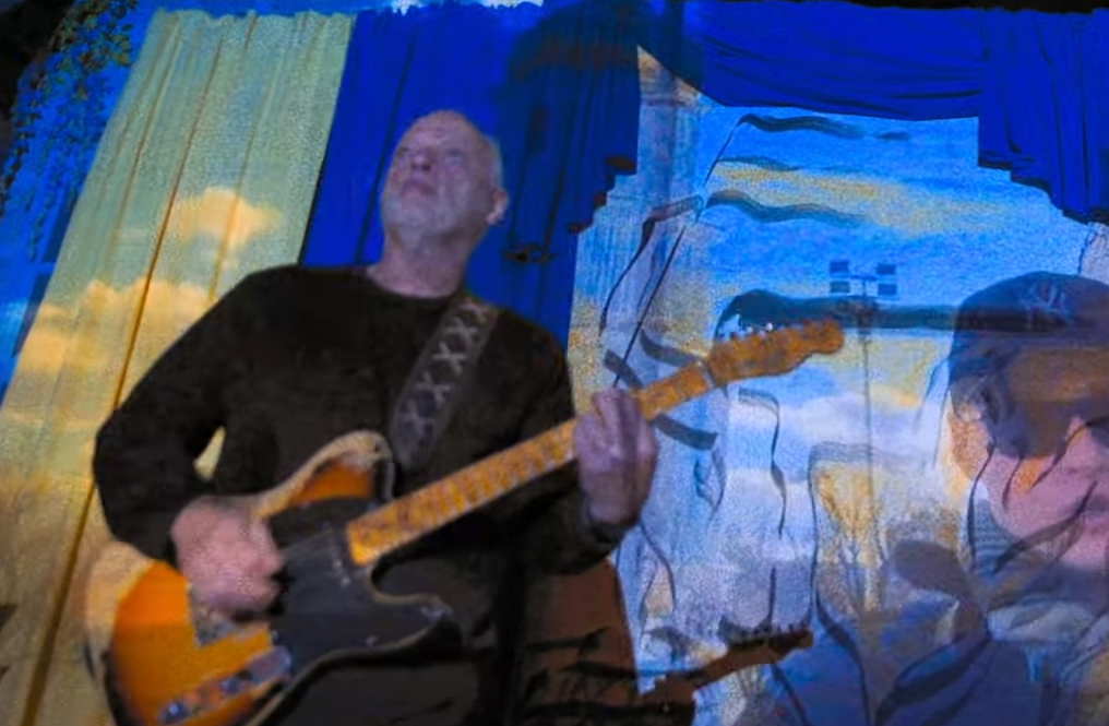 David Gilmour no clipe da música 'Hey Hey, Rise Up', nova música do Pink Floyd //Reprodução Leia mais em: https://veja.abril.com.br/coluna/o-som-e-a-furia/pink-floyd-divulga-clipe-de-musica-inedita-com-cenas-da-guerra-na-ucrania/