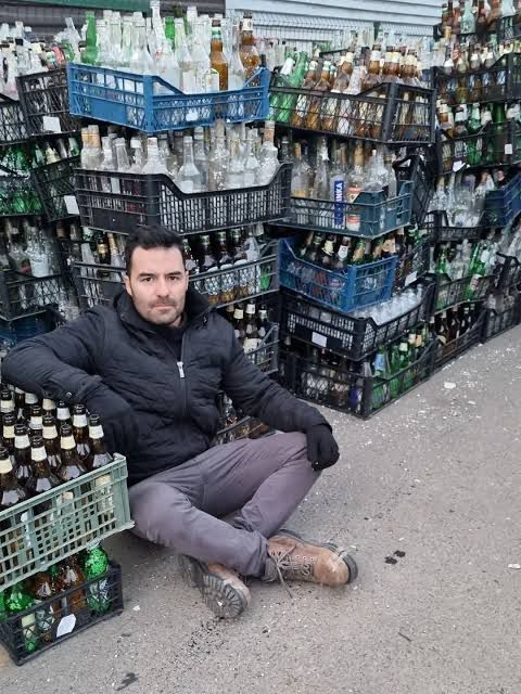 O deputado paulista Arthur do Val (União Brasil) divulgou em suas redes ter participado da fabricação de coquetéis molotov na Ucrânia