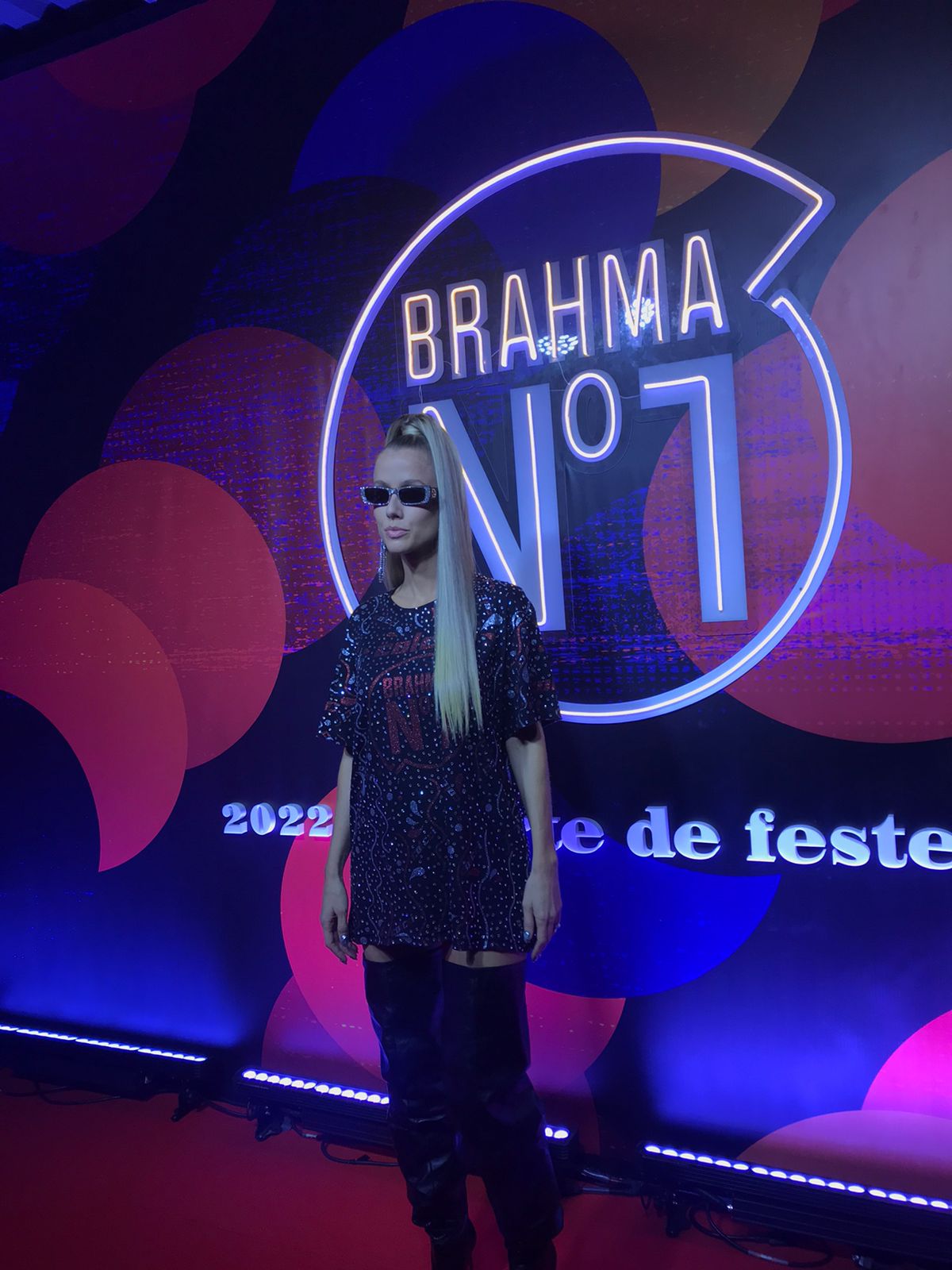 Depois de fala controversa, Gabriela Prioli se cala na Sapucaí