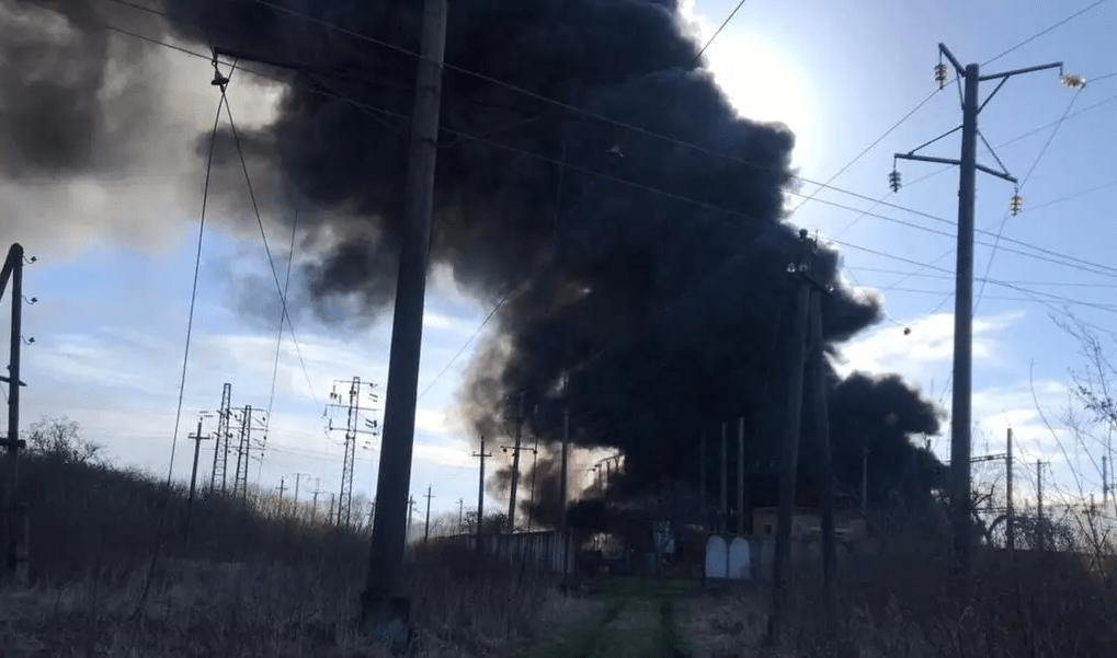 Estação ferroviária em Krasne, na Ucrânia, é atingida por bombardeio. 25/04/2022