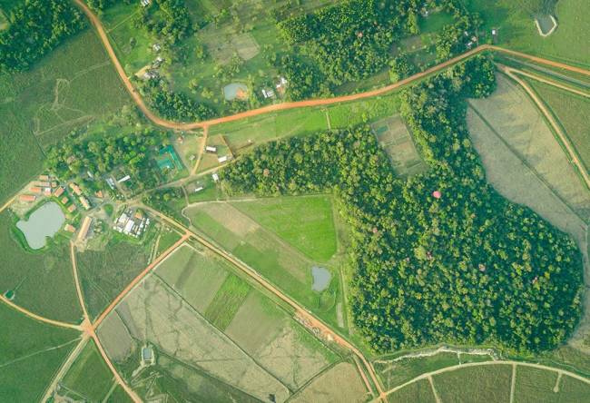 Imagens aéreas do Paraíso Verde, no Paraguai