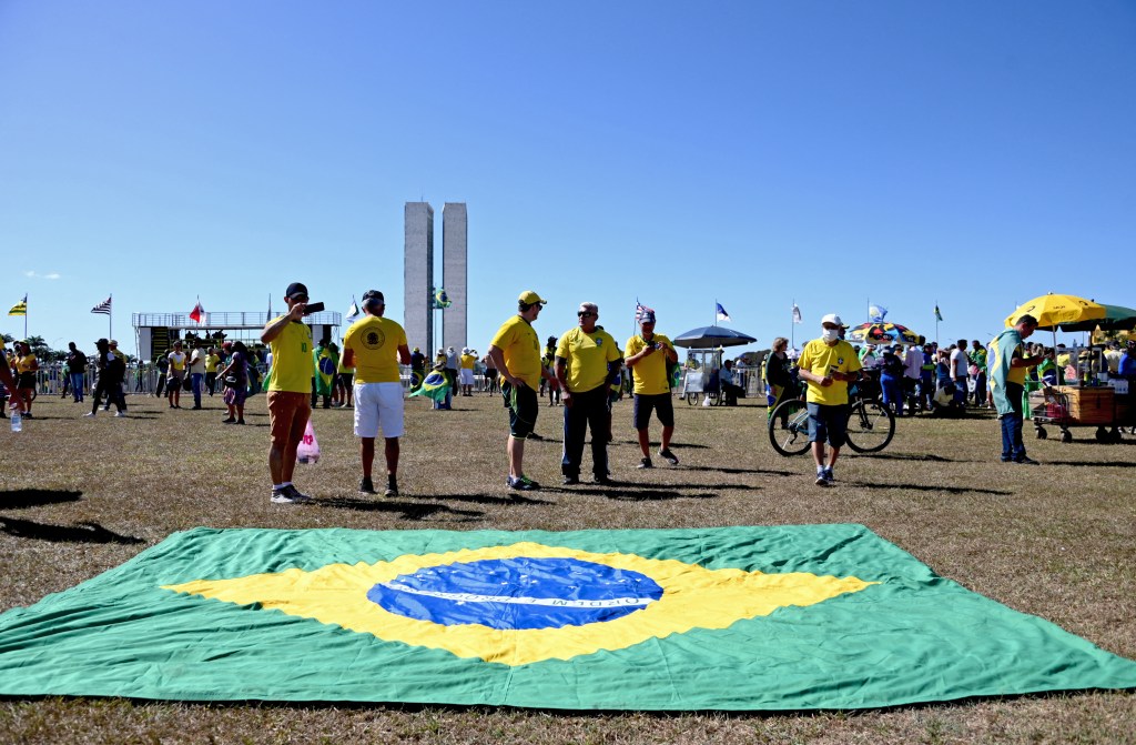 Apoiadores de Bolsonaro em Brasília //