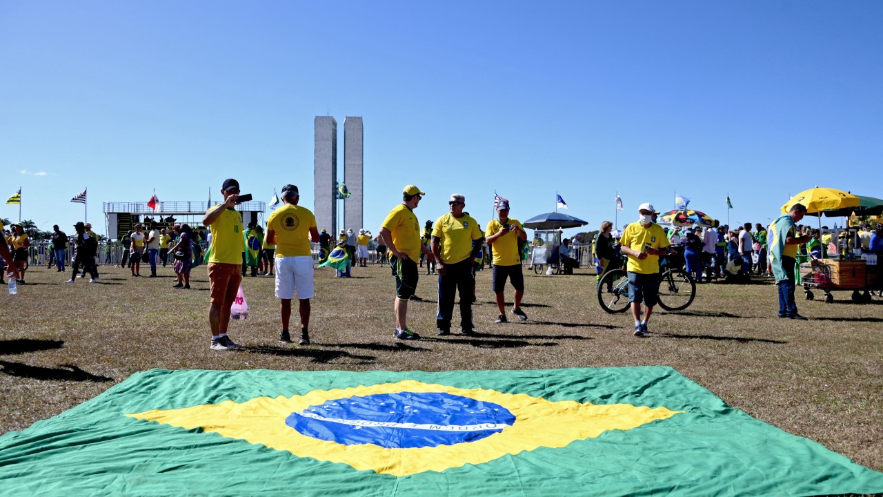 Apoiadores de Bolsonaro em Brasília //