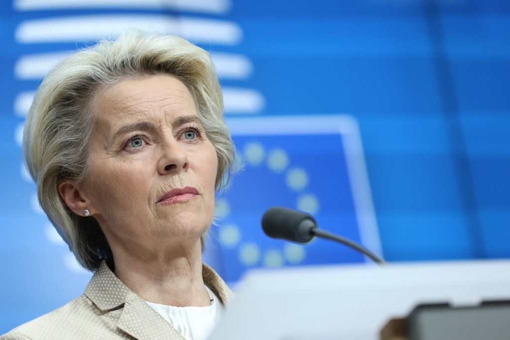 European Commission president Ursula von der Leyen addresses the closing press conference of an European Union summit on Ukraine, defence and energy, in Brussels on May 31, 2022. - The 27-nation bloc leaders agreed to a sixth package of sanctions that will see the majority of Russian oil stopped, but exempted supplies by pipeline in a concession to hold-out Hungary. (Photo by Kenzo TRIBOUILLARD / AFP)