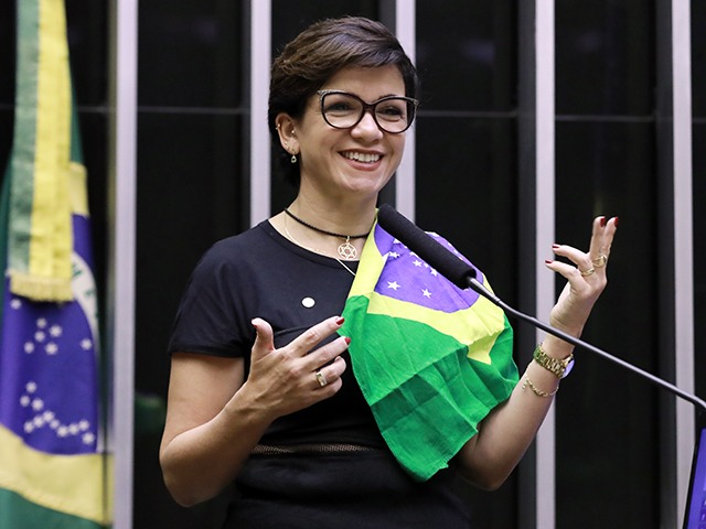 deputada Federal Alê Silva, do Republicanos-MG