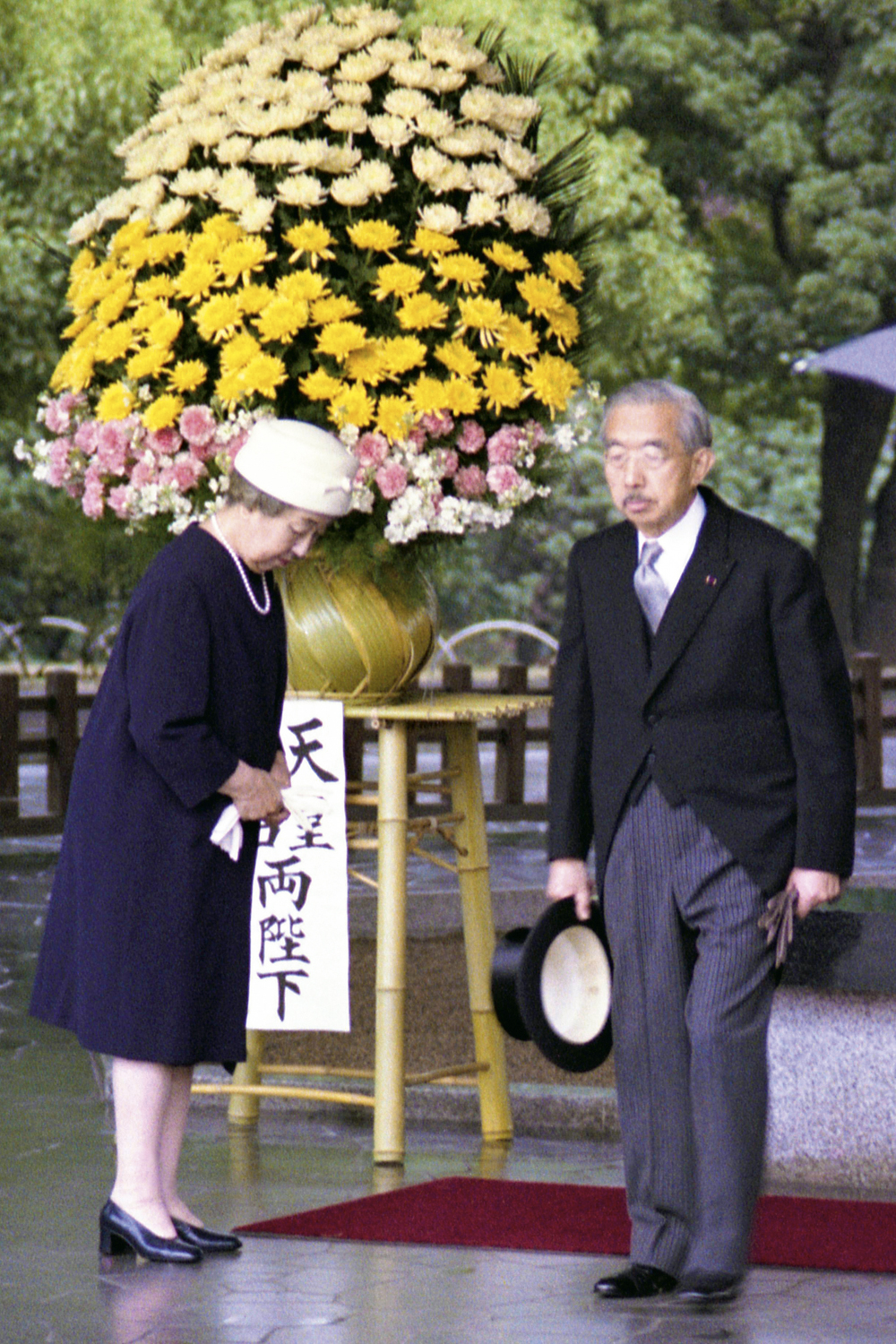 LONGEVIDADE - Nagako e Hirohito: ele foi imperador do Japão durante 63 anos -