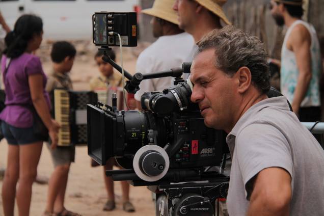 O diretor Breno Silveira no set de filmagens de "Gonzaga - De Pai Para Filho", de 2012.