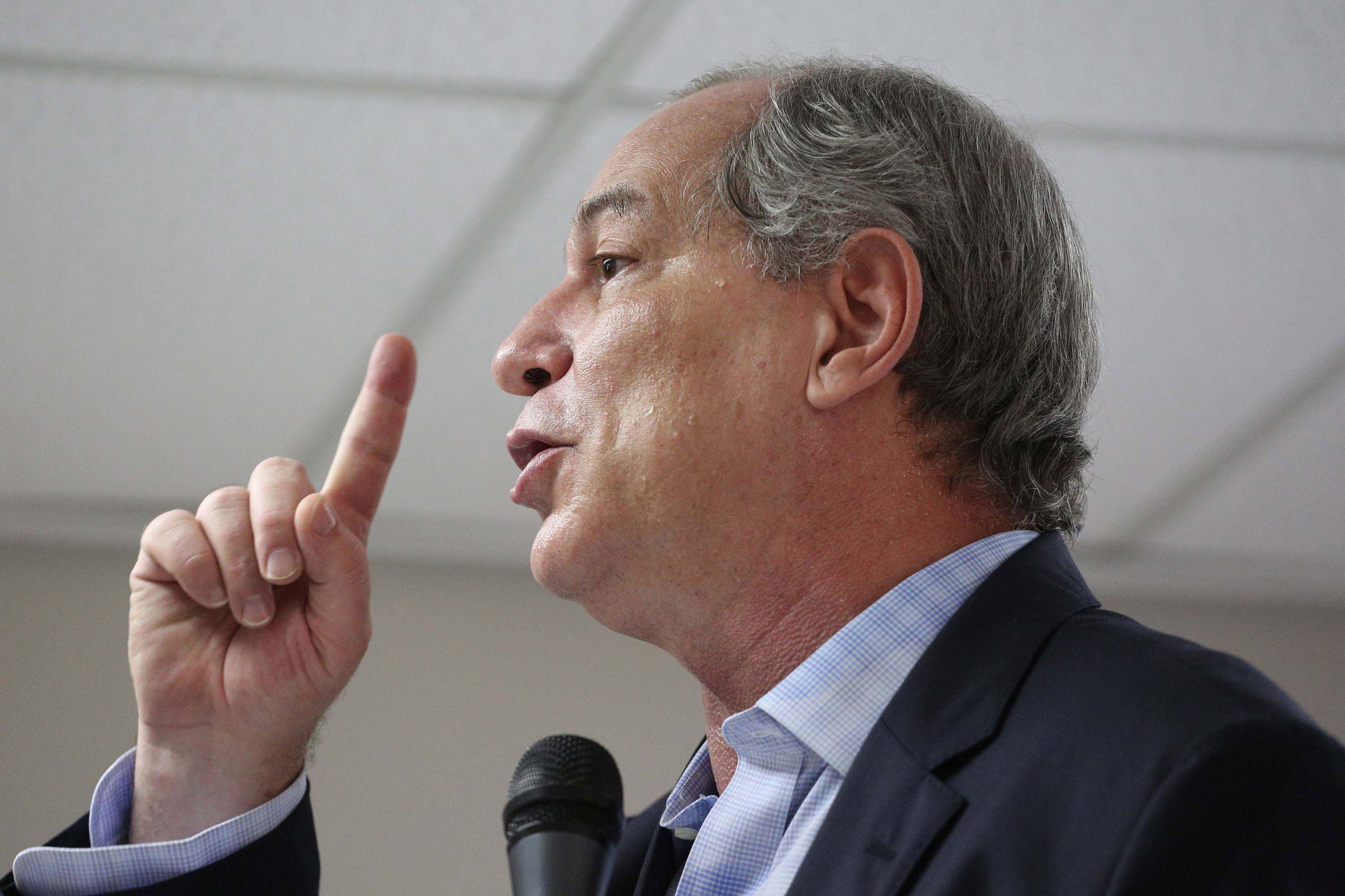 Eleições 2022: Ciro Gomes: “A ficha criminal de Bolsonaro atingiu seu nível  máximo” | VEJA