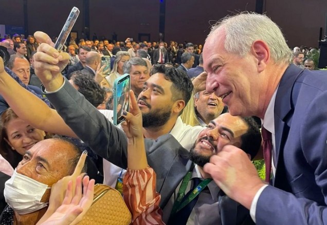 Ciro Gomes candidato `a Presidente pelo PDT, durante encontro com vereadores e prefeitos de todo o Brasil, em Brasilia, 27/04/2022.
