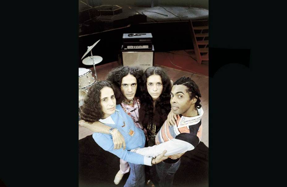 Caetano Veloso, Gilberto Gil, Gal Costa e Maria Bethânia "Doces Bárbaros", em 1976.