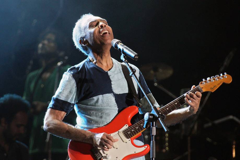 Gilberto Gil, durante apresentação na praia de Copacabana, Rio de Janeiro, no Natal de 2012.