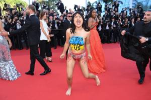 Protesters On The “Three Thousand Years Of Longing (Trois Mille Ans A T’Attendre)” Red Carpet – The 75th Annual Cannes Film Festival