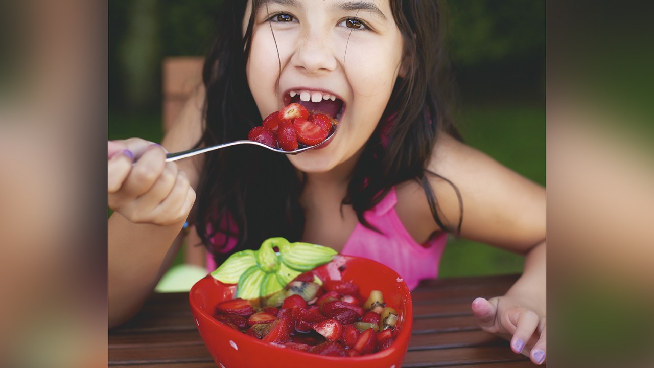 NATURAIS - Frutas vermelhas: elas ajudam a evitar danos celulares -