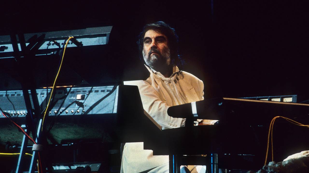 Greek synthesiser player Vangelis performs on stage at Aan de Maas, Rotterdam, Netherlands, 18th June 1991. (Photo by Rob Verhorst/Redferns/Getty Images)