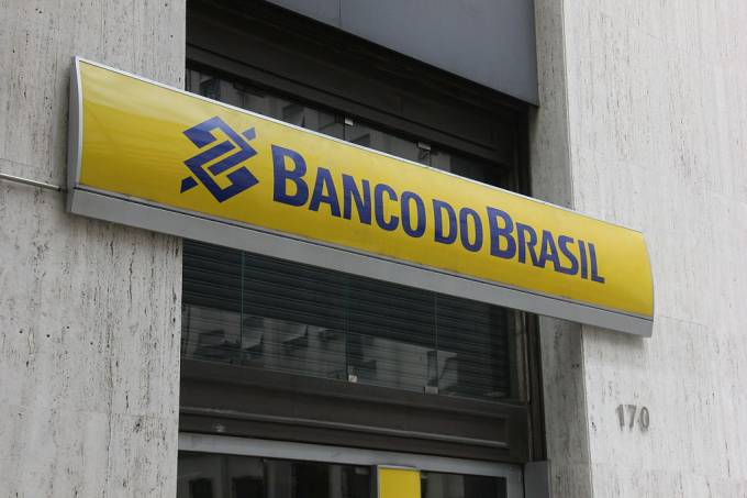 Banco do Brasil to close 402 branches in 2017
