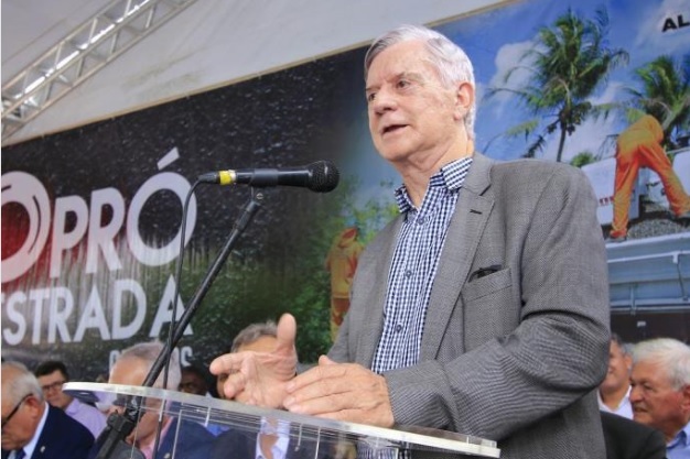 O governador de Alagoas, desembagador Kléver Loureiro