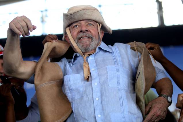 O ex presidente Luiz Inacio Lula da Silva em Feira de Santana-Bahia.