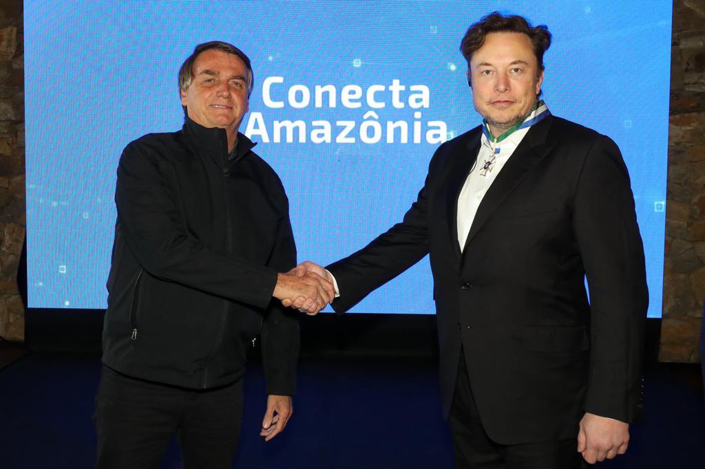 Jair Bolsona e Elon Musk durante o "Conecta Amazônia" -