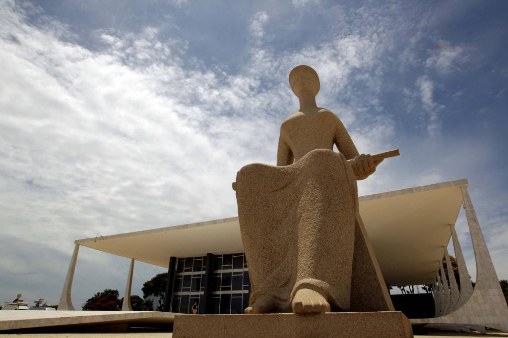 Por unanimidade, STF mantém isenção de IR sobre pensão alimentícia