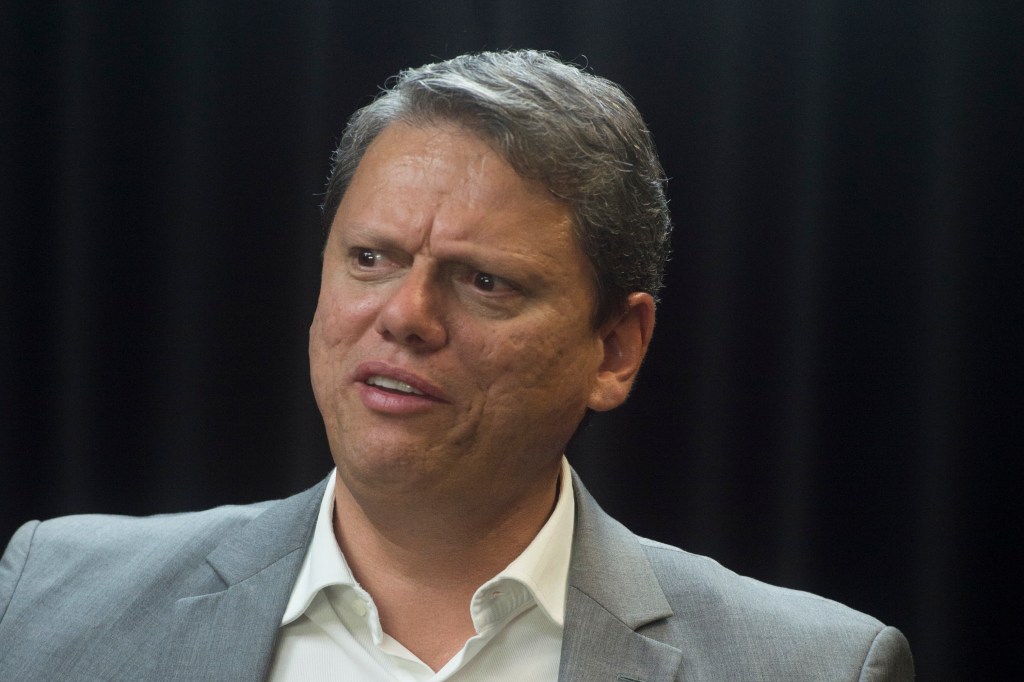 O ex-ministro de Infraestrutura e pré-candidato ao governo de São Paulo Tarcisio de Freitas durante a gravação do programa Amarelas On Air, de Veja -