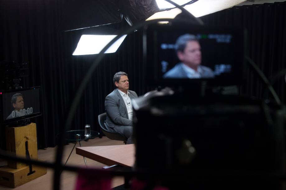 O ex-ministro de Infraestrutura e pré-candidato ao governo de São Paulo Tarcisio de Freitas durante a gravação do programa Amarelas On Air -