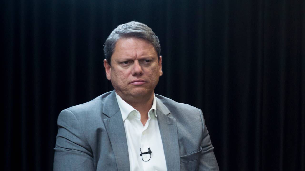 O ex-ministro de Infraestrutura e pré-candidato ao governo de São Paulo Tarcisio de Freitas durante a gravação do programa Amarelas On Air, de Veja -