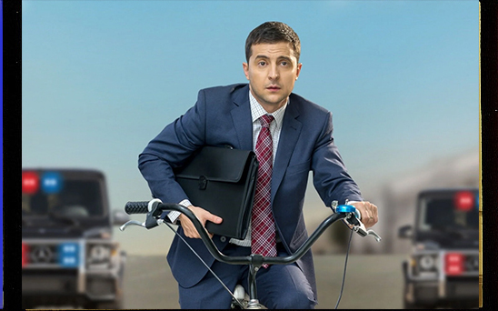 Volodymyr Zelensky, de comediante `a presidente da Ucrânia, em tempos de guerra contra a segunda maior potência bélica do mundo.