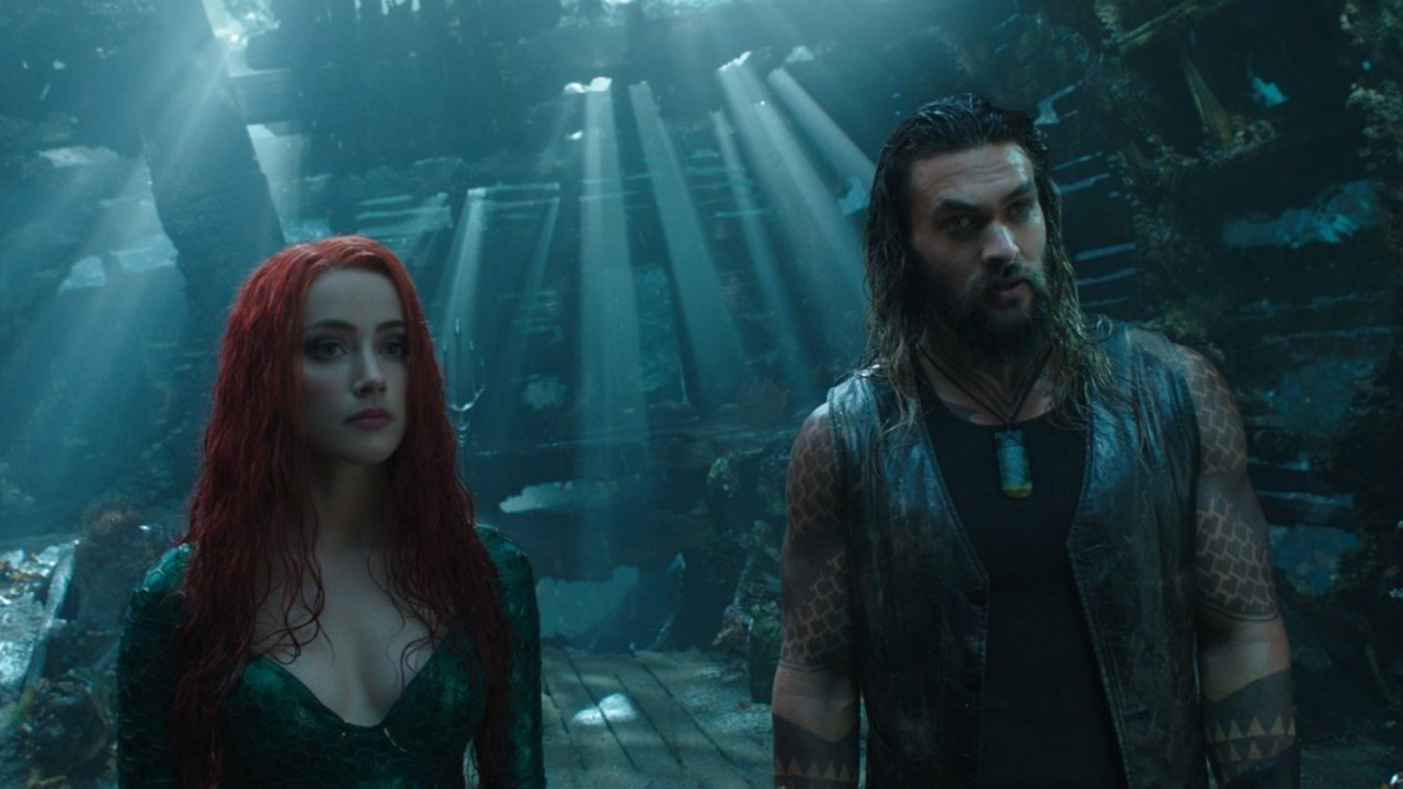 Mera (Amber Heard) e Arthur Curry (Jason Momoa) em Aquaman