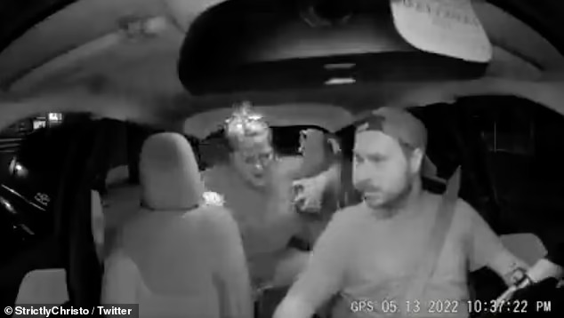 Câmera gravou toda conversa entre motorista e casal