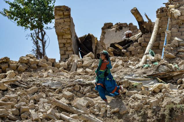 <span class="Y2IQFc">Casa danificada por um terremoto no distrito de Bernal, província de Paktika. 23/06/2022.</span>