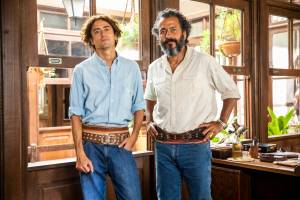 Pantanal Jove (Jesuíta Barbosa) e José Leôncio (Marcos Palmeira)