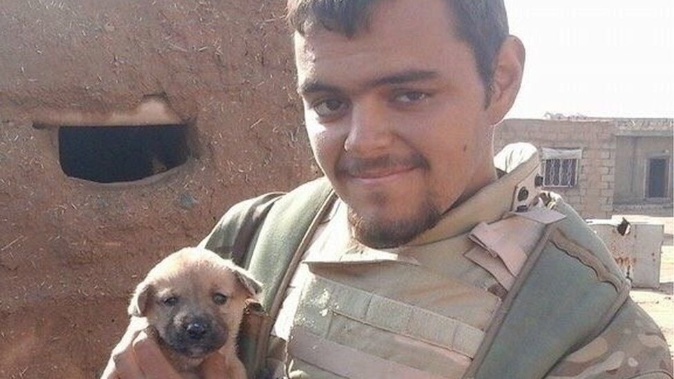 Aiden Aslin, do Reino Unido, foi capturado em abril em Mariupol, junto a outro soldado britânico, Shaun Pinner, e o marroquino Brahim Saadoune —