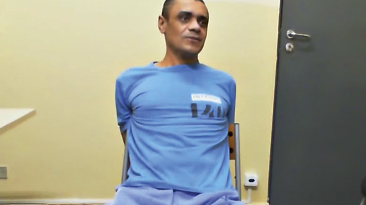 DIAGNÓSTICO - Adélio Bispo, no cárcere: ele é considerado doente mental pela Justiça -