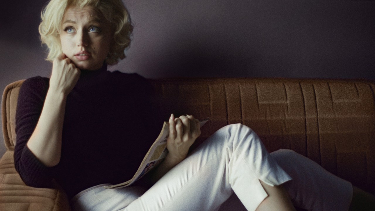 Ana de Armas como Marilyn Monroe no filme 'Blonde' -