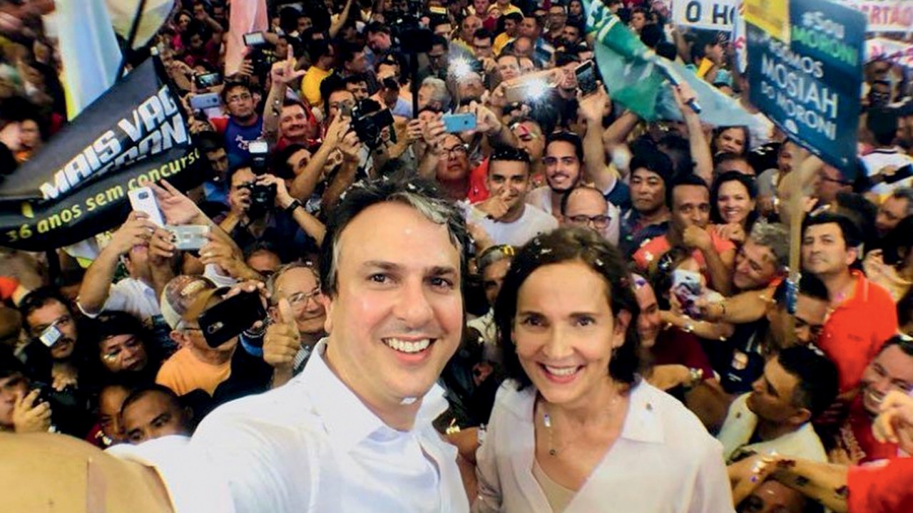ALIADOS - Camilo Santana e Izolda Cela: o ex-governador do PT prefere a candidatura da pedetista que o sucedeu no cargo -