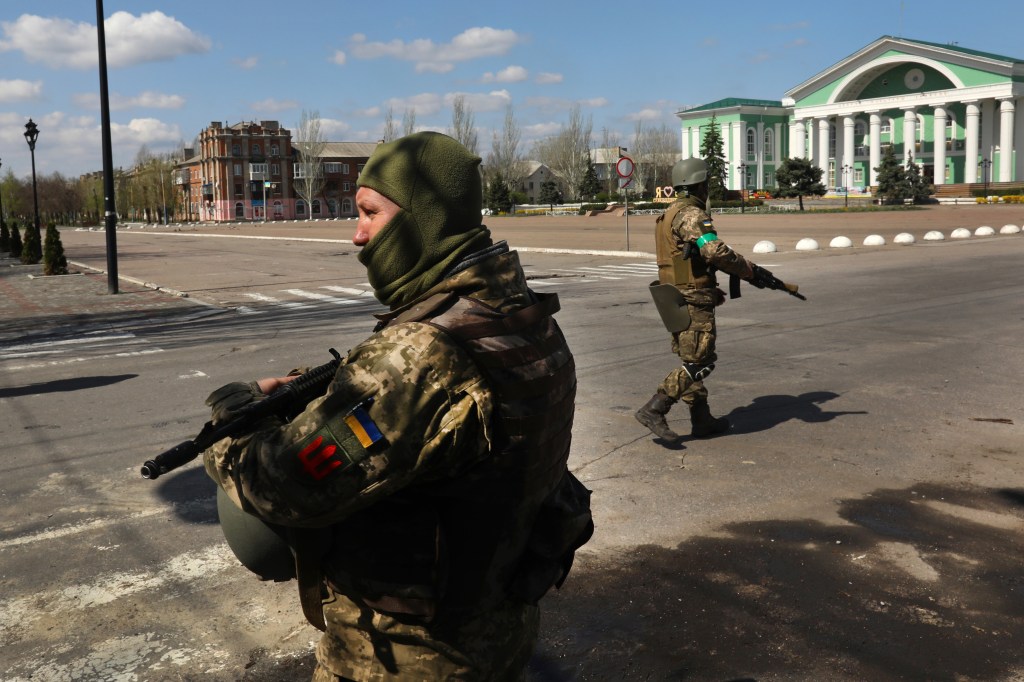 Severodonetsk, UkraineAPRIL 15, 2022Ukrainian forces guard the city center of Severodonetsk on April 15, 2022 as shelling can be heard. The Ukraine - Russia war continues in the town of Severodonetsk, where most residents have left, but a few remain on July 15, 2022. (Carolyn Cole / Los Angeles Times via Getty Images).