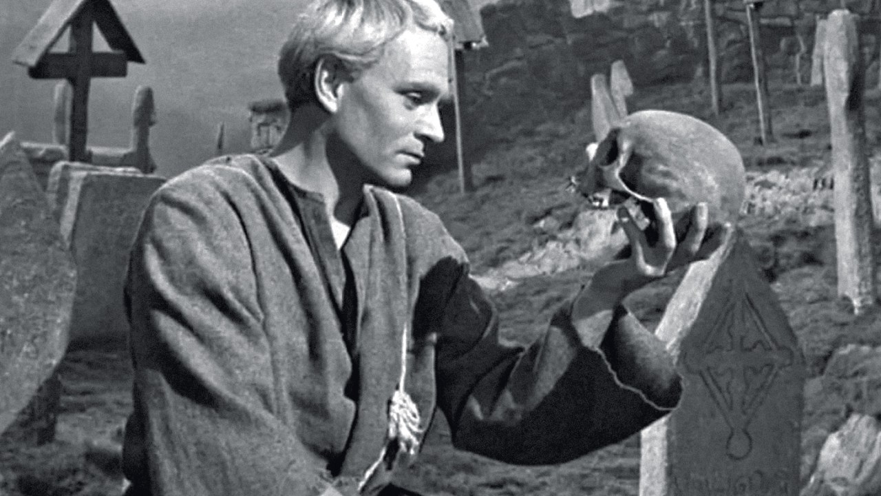 POLÊMICA - Laurence Olivier, em Hamlet: machismo, racismo e homofobia? -