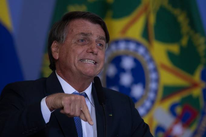 Bolsonaro lanza el programa ‘Brasil por la Vida y la Familia’