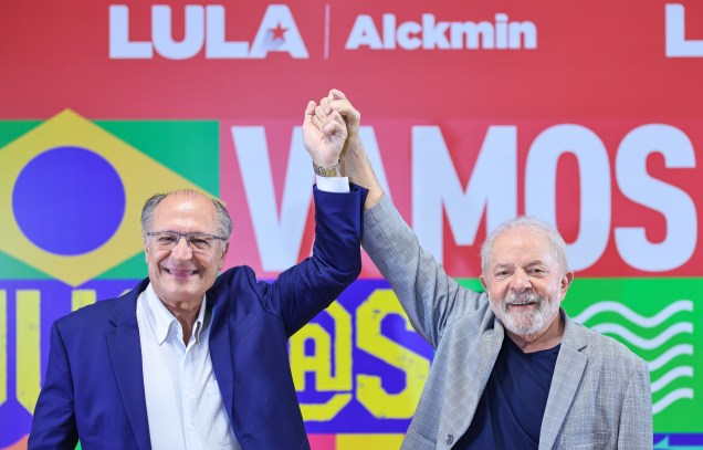 Movimento "Juntos Pelo Brasil" em São Paulo, com Lula e Geraldo Alckmin, lançando as diretrizes do plano de governo e plataforma virtual para participação popular, 21.06.2022.